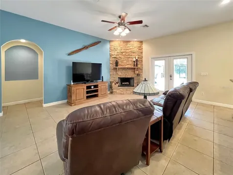 3205 Duchess Court Plant City FL 33565