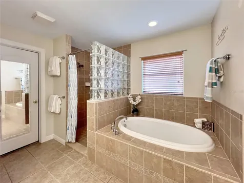 3205 Duchess Court Plant City FL 33565