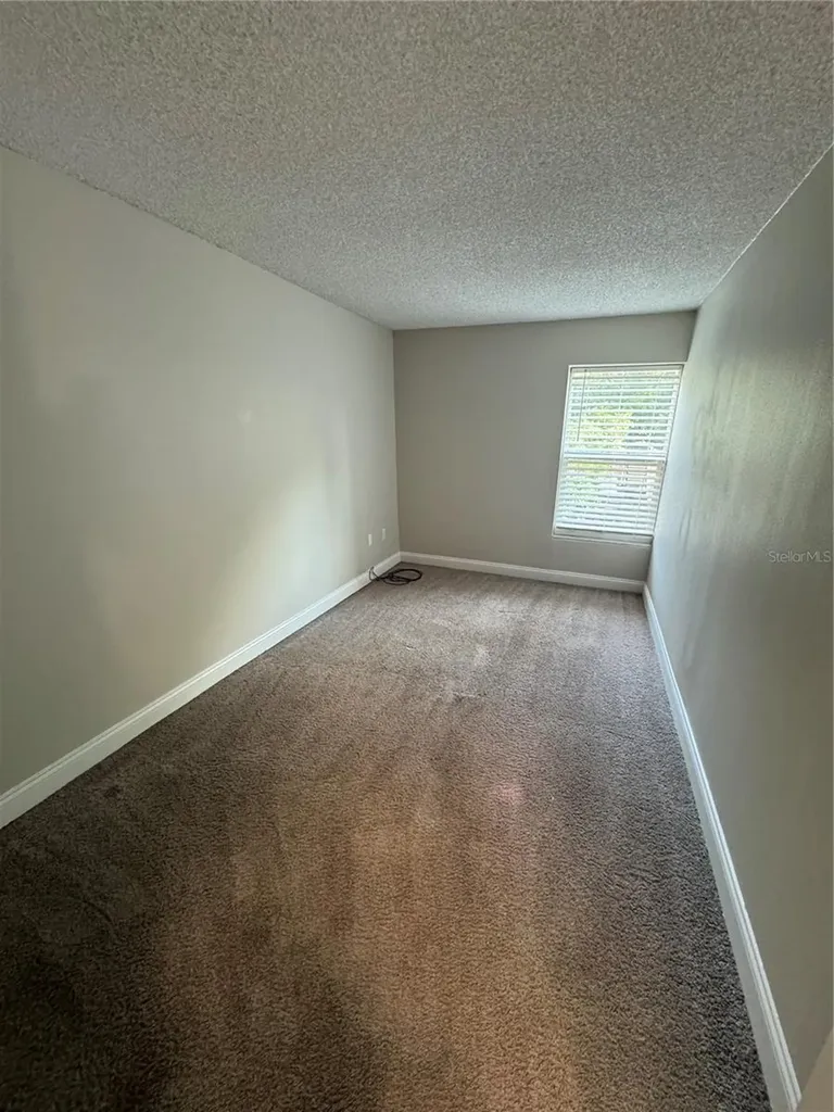 6003 Village Circle Orlando FL 32822