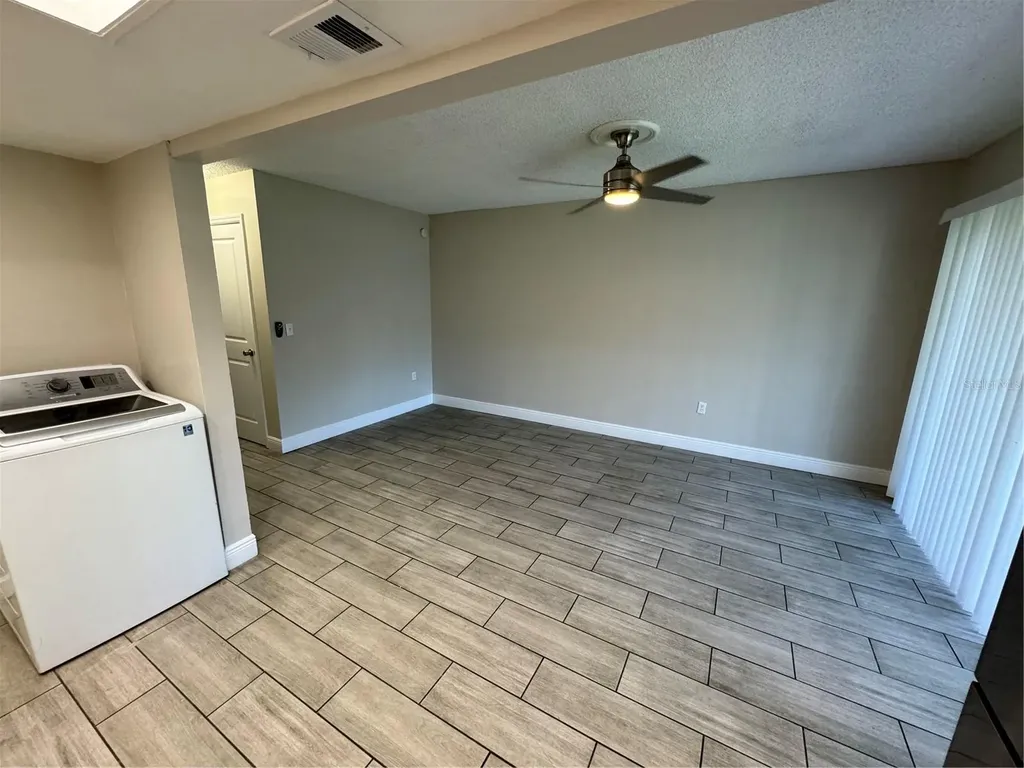 6003 Village Circle Orlando FL 32822