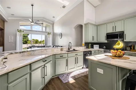 10805 Breaking Rocks Drive Tampa FL 33647