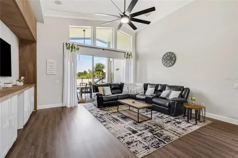 10805 Breaking Rocks Drive Tampa FL 33647