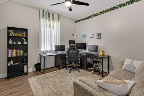10805 Breaking Rocks Drive Tampa FL 33647