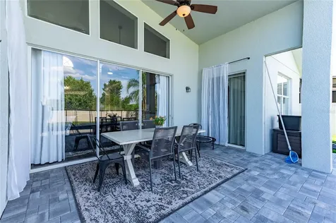 10805 Breaking Rocks Drive Tampa FL 33647