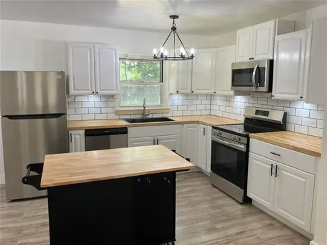 3845 NW 13th Place Gainesville FL 32605