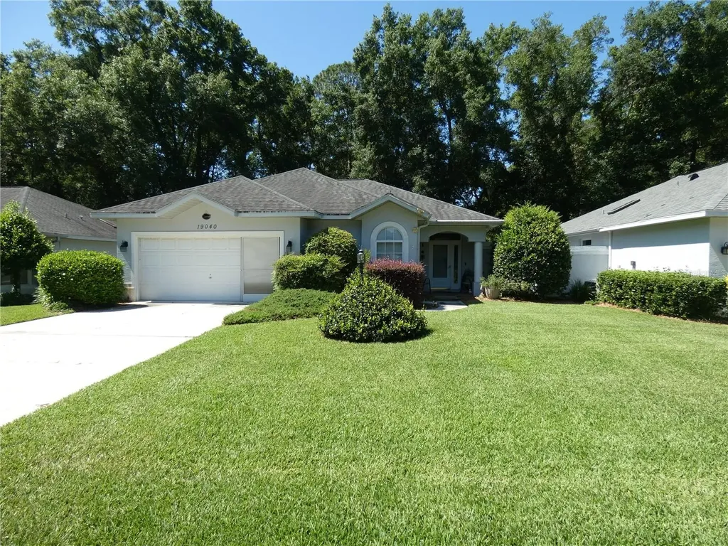 19040 SW 91st Street Dunnellon FL 34432