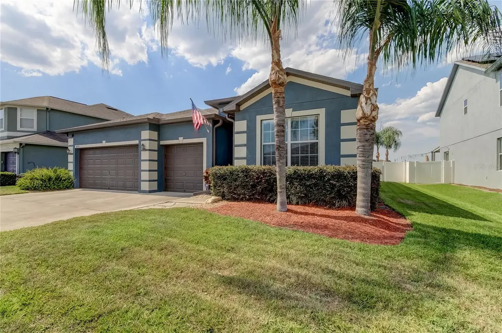 3735 Round Table Court Land O Lakes FL 34638