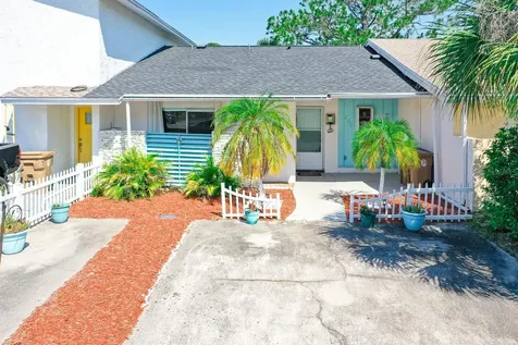 202 Dawn Court Kissimmee FL 34743