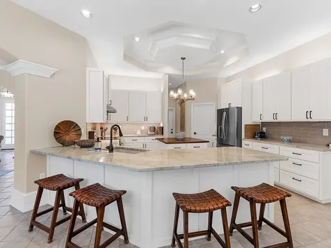 4910 Sabal Lake Circle Sarasota FL 34238