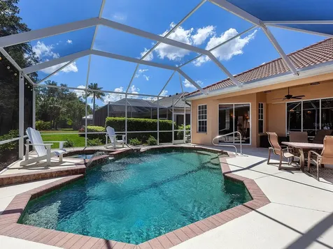 4910 Sabal Lake Circle Sarasota FL 34238