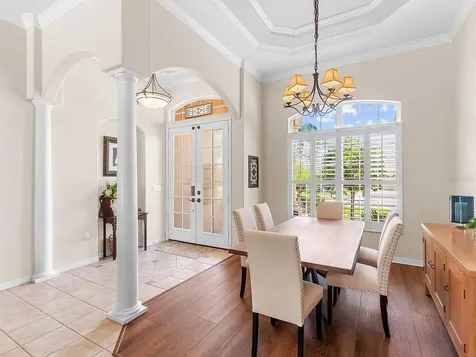 4910 Sabal Lake Circle Sarasota FL 34238