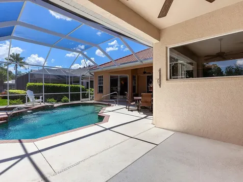 4910 Sabal Lake Circle Sarasota FL 34238