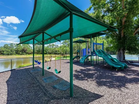 4910 Sabal Lake Circle Sarasota FL 34238