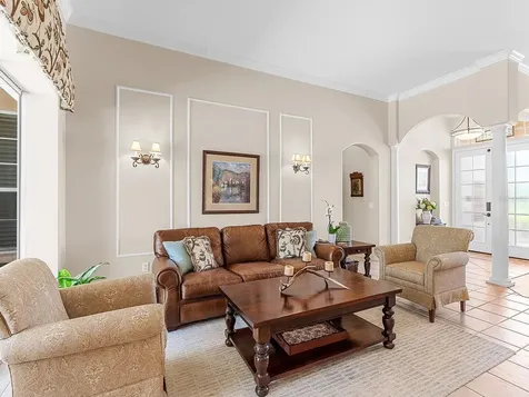 4910 Sabal Lake Circle Sarasota FL 34238