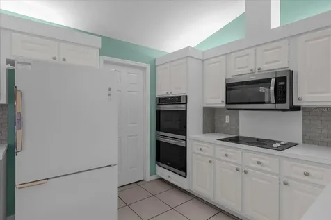 33917 Tara Wood Drive Leesburg FL 34788