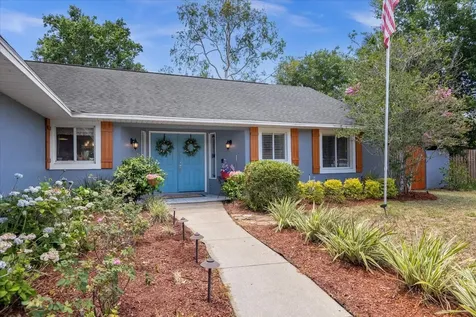 33917 Tara Wood Drive Leesburg FL 34788