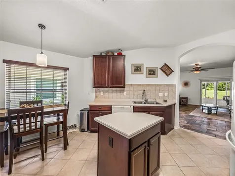 5840 Autumn Shire Drive Zephyrhills FL 33541