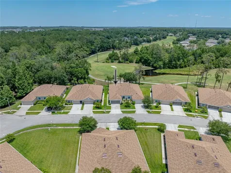 5840 Autumn Shire Drive Zephyrhills FL 33541