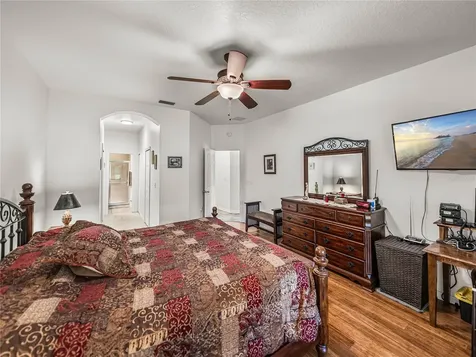 5840 Autumn Shire Drive Zephyrhills FL 33541