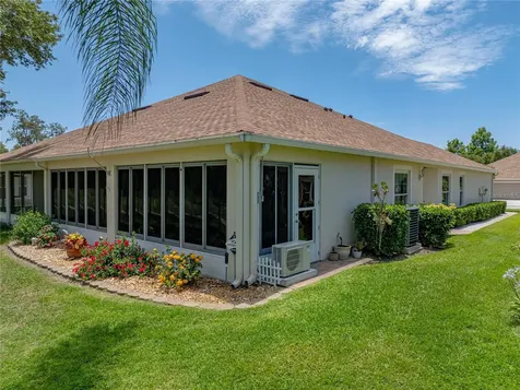 5840 Autumn Shire Drive Zephyrhills FL 33541
