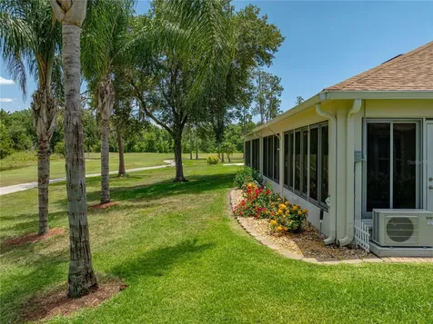 5840 Autumn Shire Drive Zephyrhills FL 33541