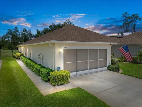 5840 Autumn Shire Drive Zephyrhills FL 33541
