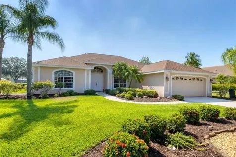 10030 Cherry Hills Avenue Circle Bradenton FL 34202