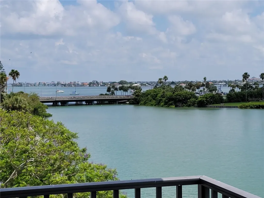 7600 Sun Island Drive S South Pasadena FL 33707