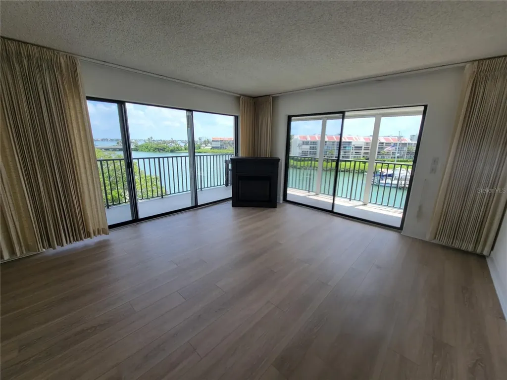7600 Sun Island Drive S South Pasadena FL 33707