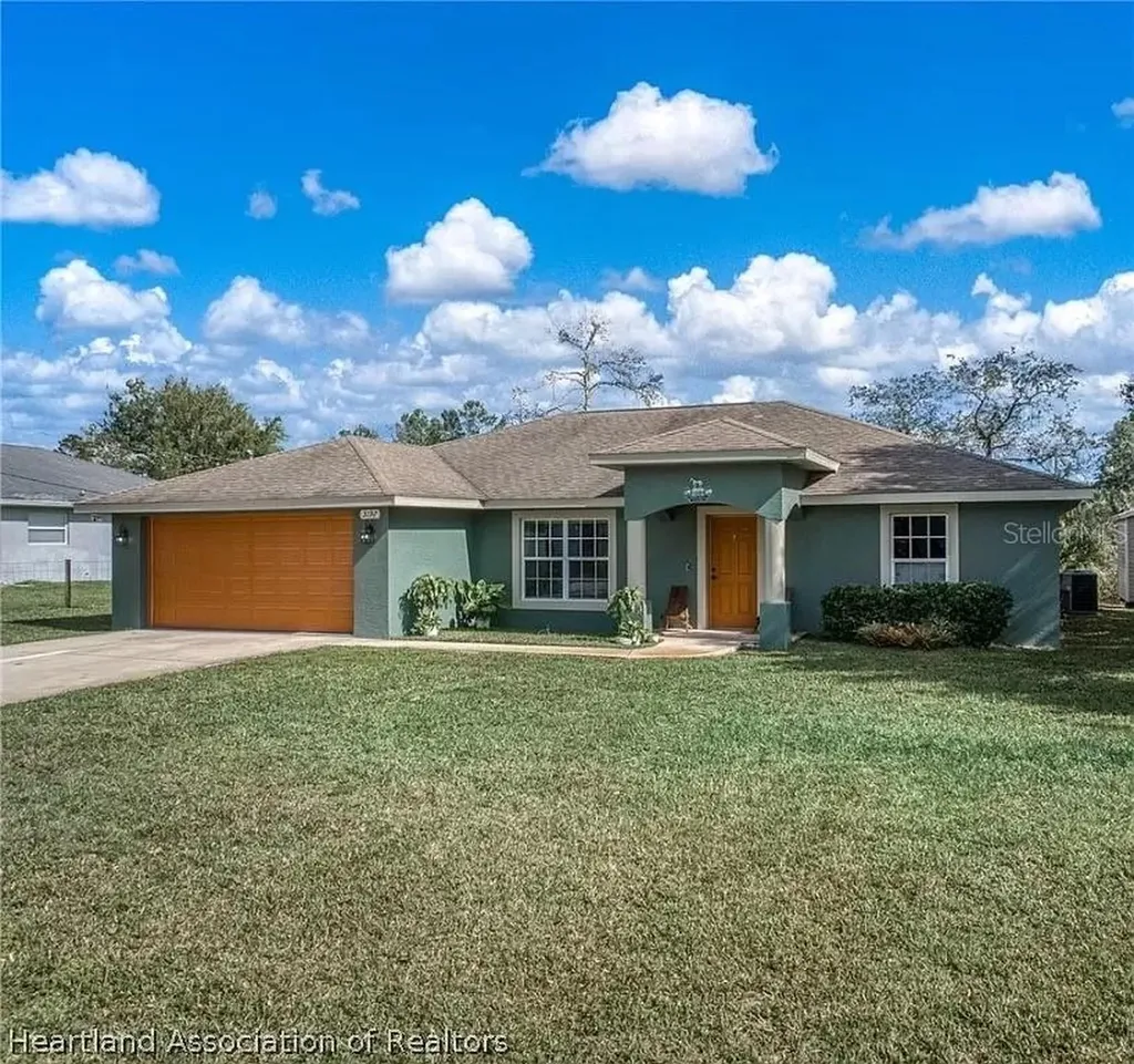 3197 W Xavier Road Avon Park FL 33825