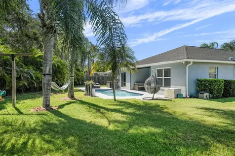 9976 Stockbridge Drive Tampa FL 33626