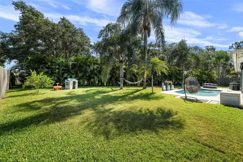 9976 Stockbridge Drive Tampa FL 33626