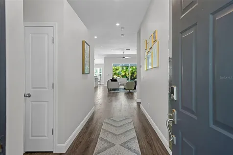 9976 Stockbridge Drive Tampa FL 33626