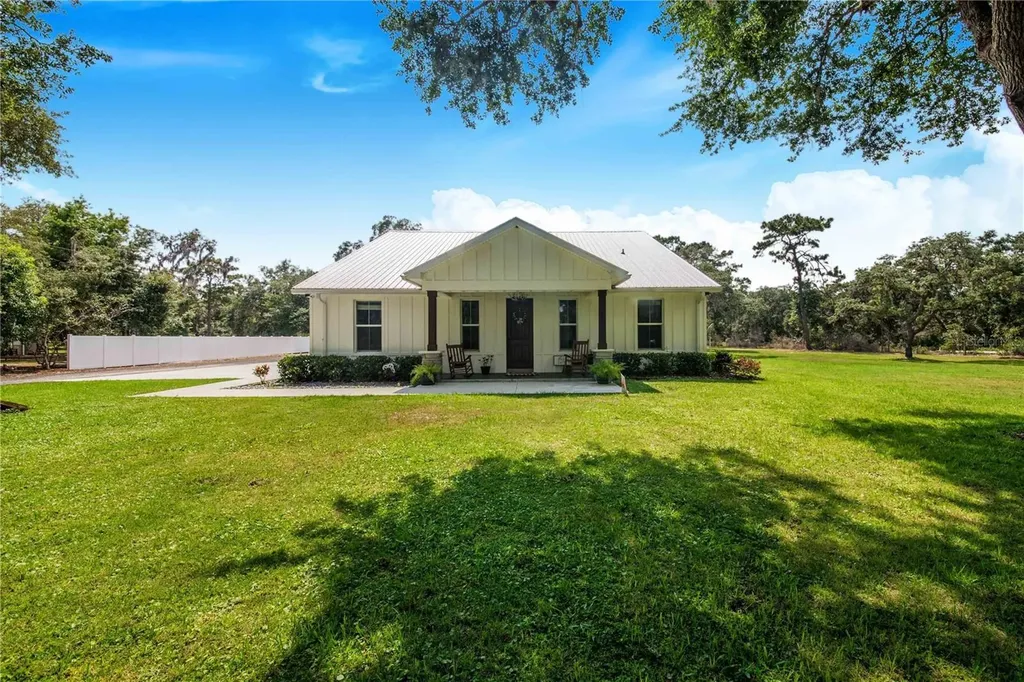 12510 Lake Hatchineha Road Haines City FL 33844
