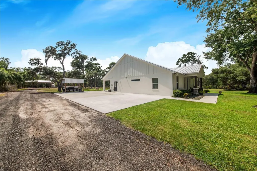 12510 Lake Hatchineha Road Haines City FL 33844