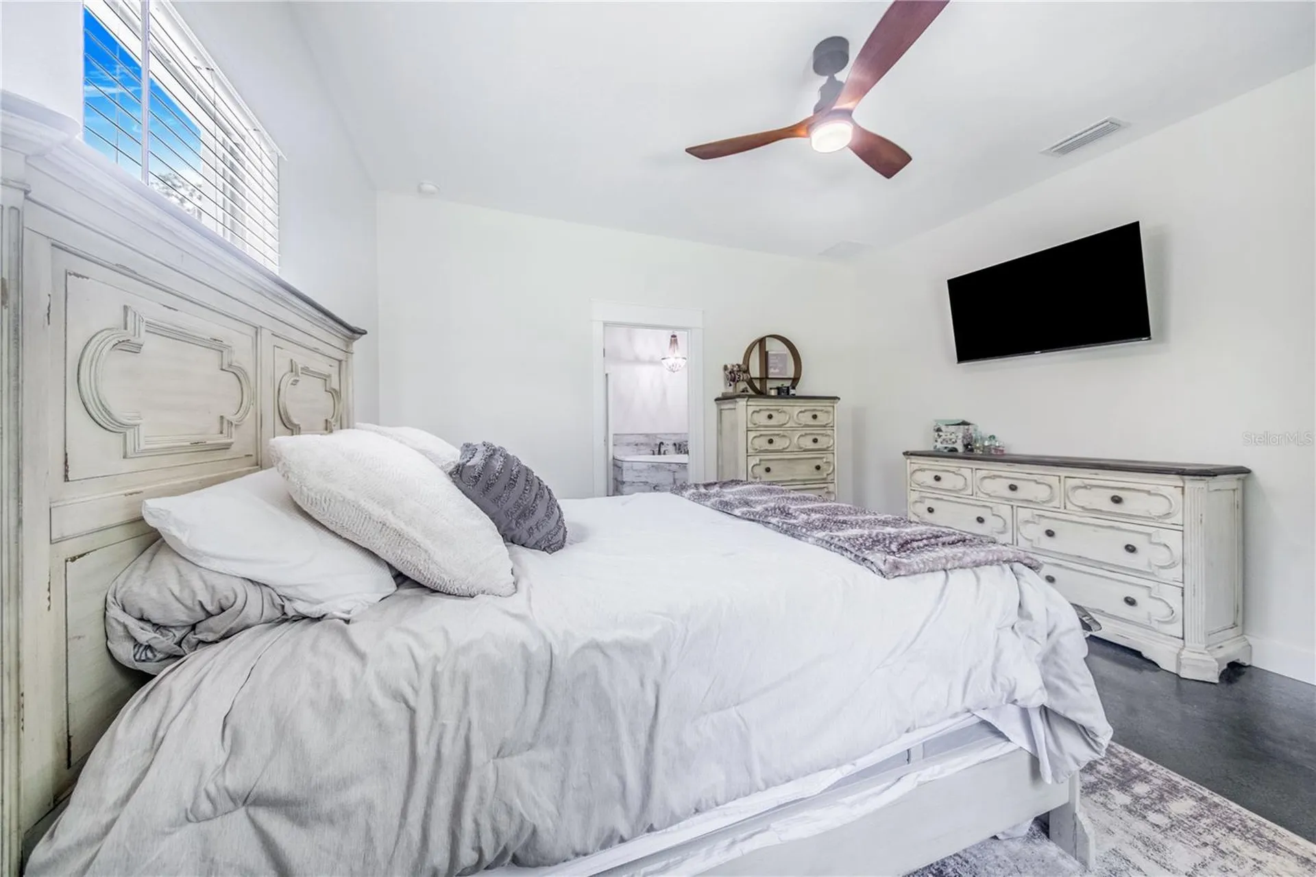 12510 Lake Hatchineha Road Haines City FL 33844