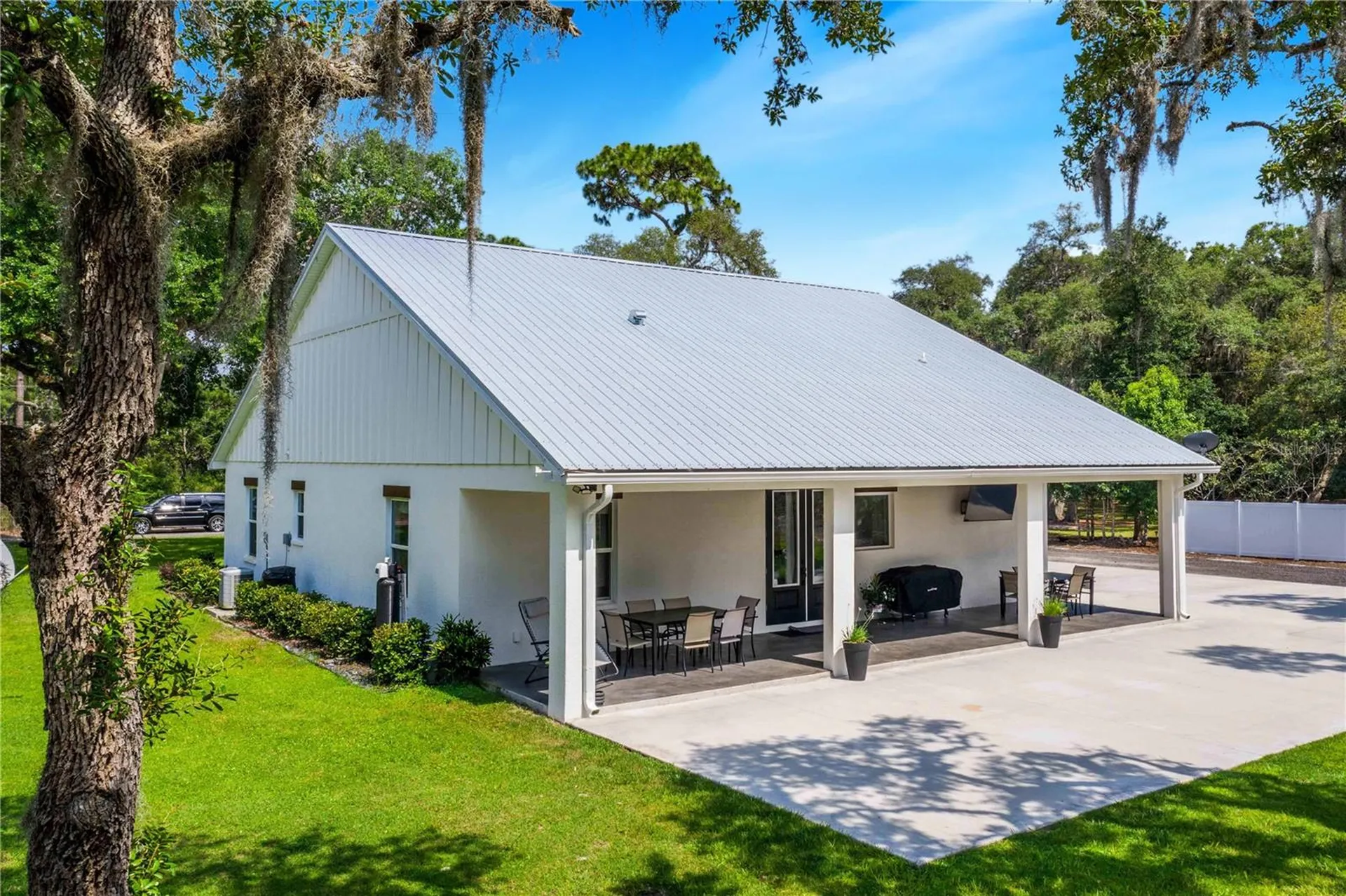 12510 Lake Hatchineha Road Haines City FL 33844