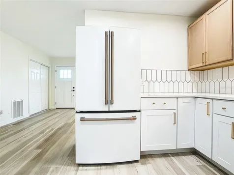 1820 70th Circle N St Petersburg FL 33702