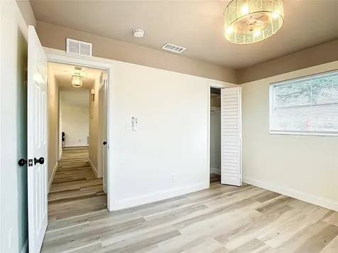 1820 70th Circle N St Petersburg FL 33702