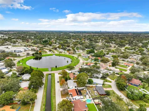 1820 70th Circle N St Petersburg FL 33702
