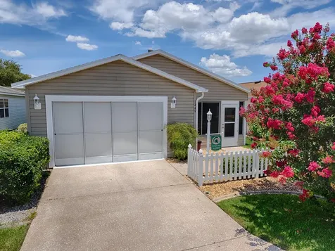 2449 Southern Oak Street The Villages FL 32162