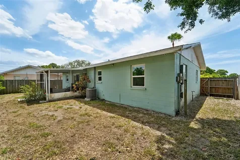 111 67th Street E Bradenton FL 34208
