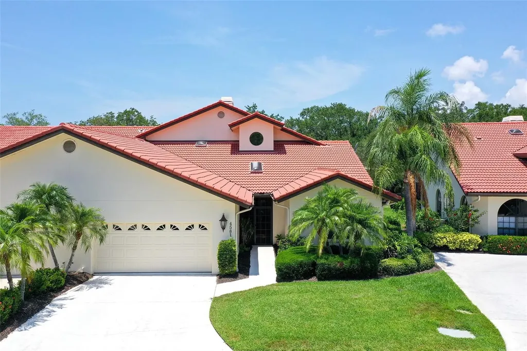 4581 Las Brisas Lane Sarasota FL 34238