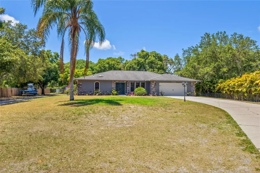 3982 47th Street Sarasota FL 34235
