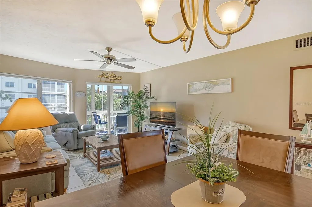 1300 N Portofino Drive Sarasota FL 34242