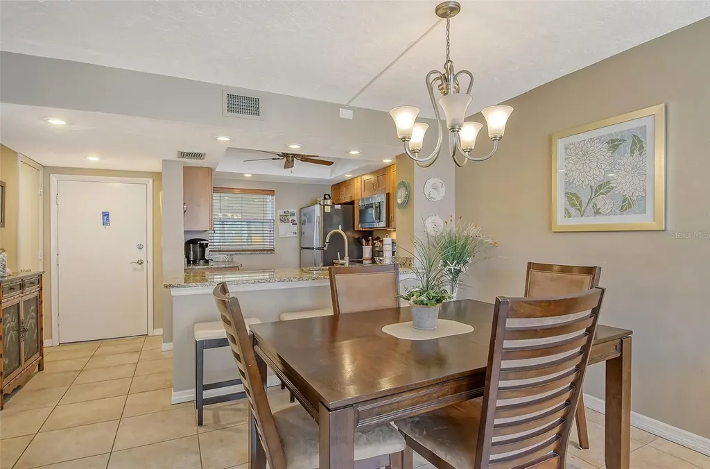 1300 N Portofino Drive Sarasota FL 34242