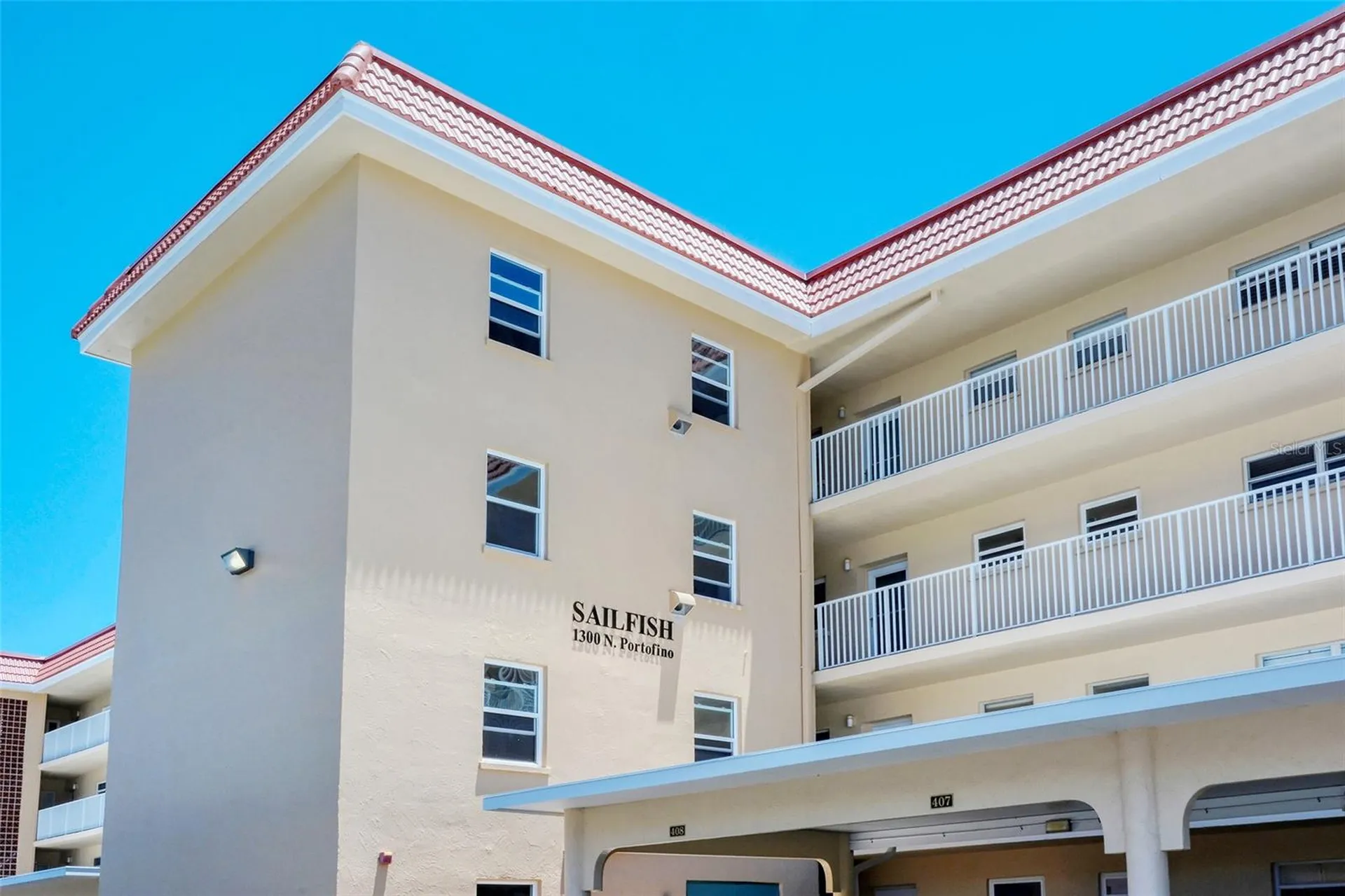 1300 N Portofino Drive Sarasota FL 34242
