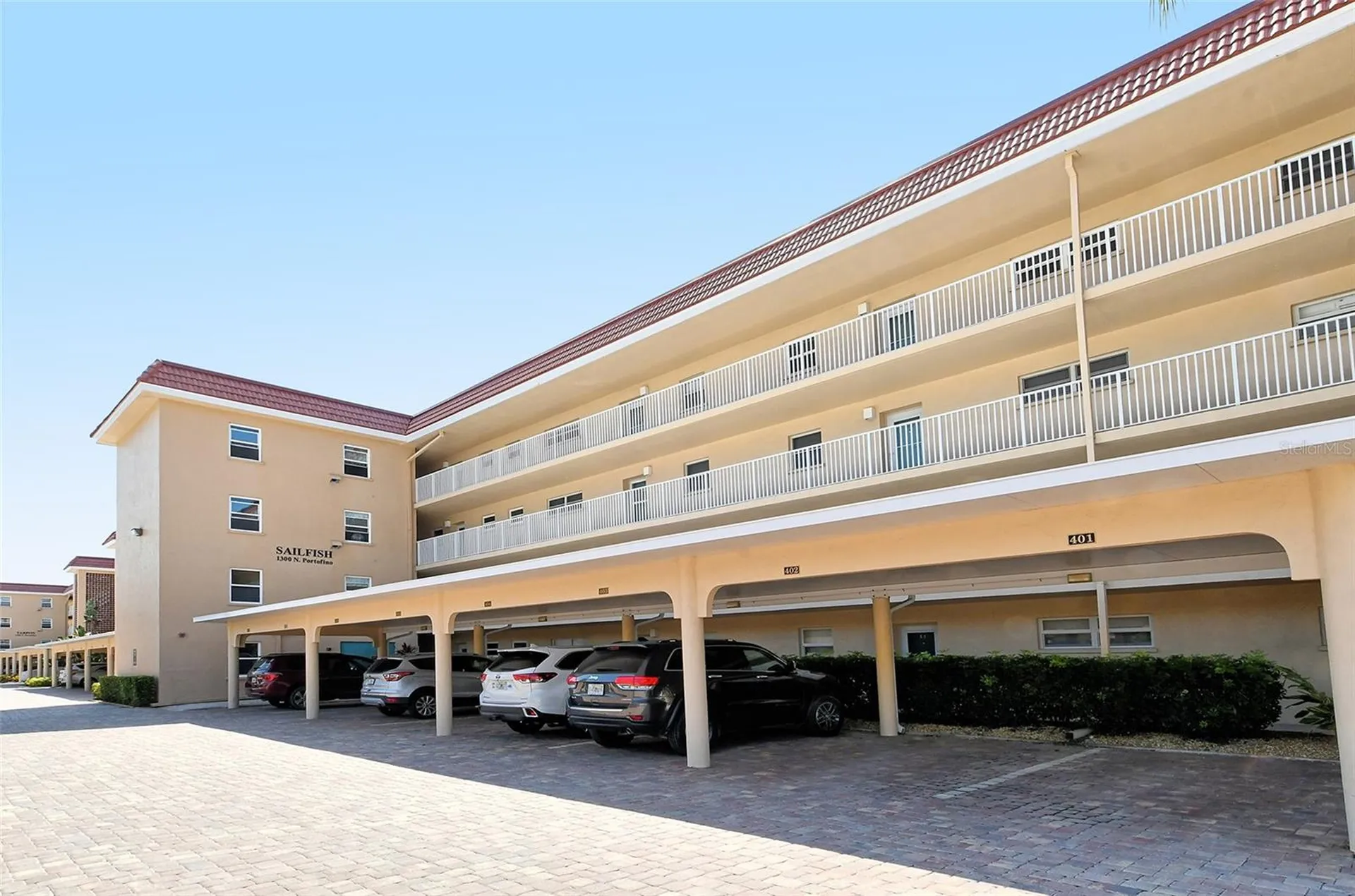 1300 N Portofino Drive Sarasota FL 34242