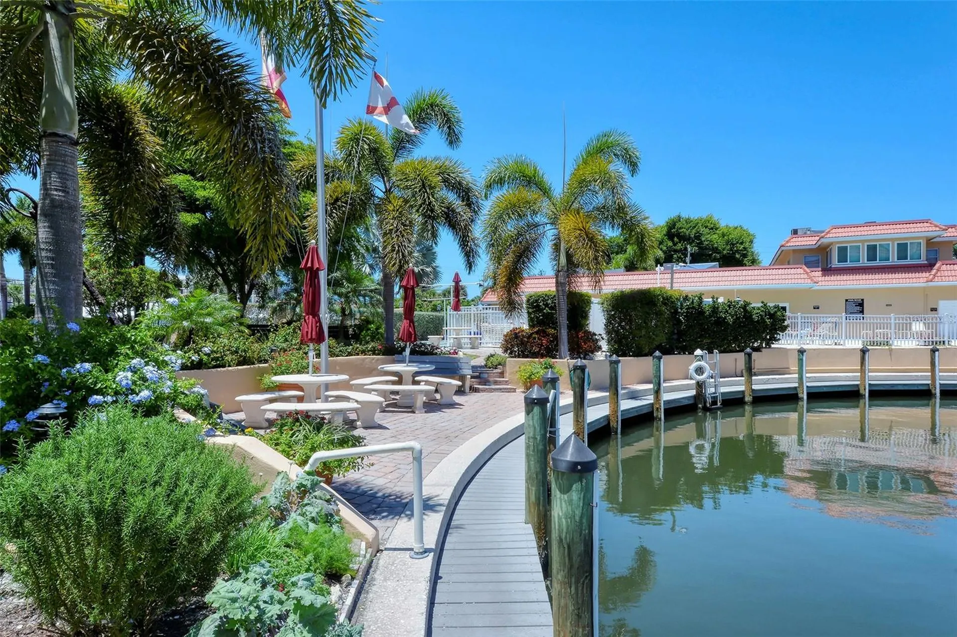 1300 N Portofino Drive Sarasota FL 34242