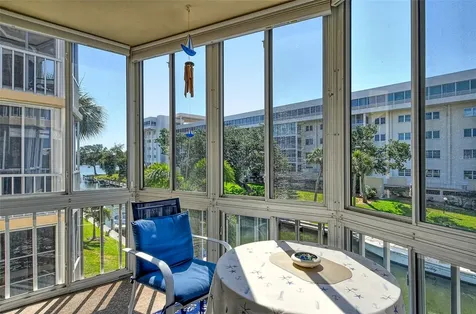 1300 N Portofino Drive Sarasota FL 34242